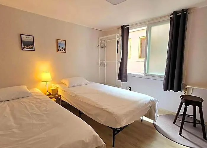 Cheongnyangni 5beds 3rooms 1lounge House *